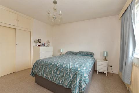 2 bedroom maisonette for sale, Shepherds Close, Romford, Essex