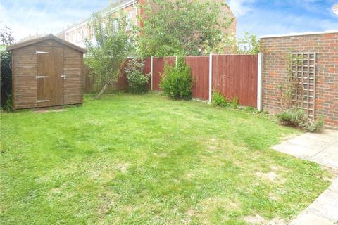 3 bedroom semi-detached house for sale, Caspian Close, Fishbourne, Chichester