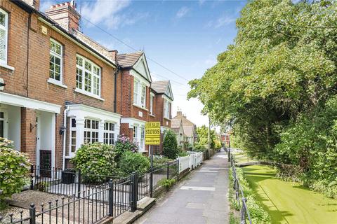 3 bedroom terraced house for sale, River View, Enfield, EN2