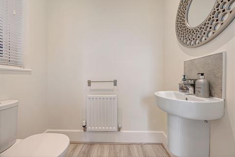 6 North Fold Close, Tyldesley, Manchester, M29 8SE