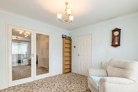 5 Chartwell, Tamworth, B79 7UE