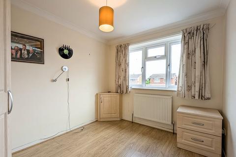 5 Chartwell, Tamworth, B79 7UE