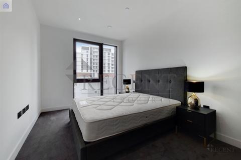 2 bedroom apartment for sale, Legacy Building, Viaduct Gardens,  SW11