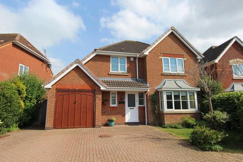 4 bedroom detached house for sale, Lilac Drive, Lutterworth LE17