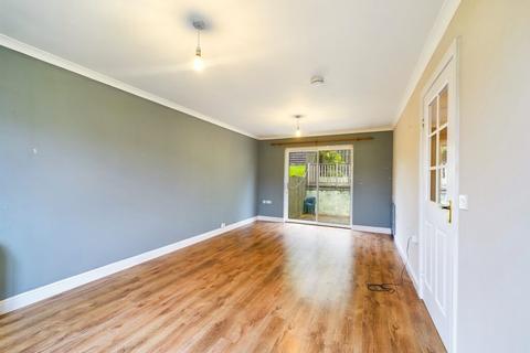 17 Meadows Place, Lochgilphead, PA31 8AB