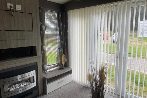 2 bedroom static caravan for sale, Burghead Beach Holiday Park