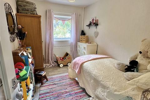 9 Old Barn Close, Llandinam, SY17 5BL