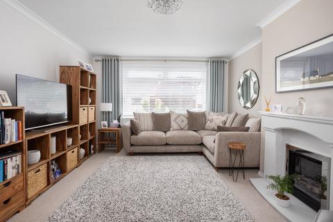 8 Larkfield Drive, Dalkeith, EH22 3HN