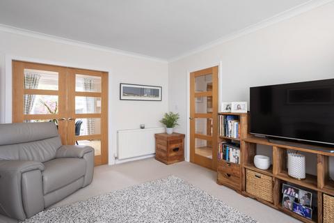 8 Larkfield Drive, Dalkeith, EH22 3HN