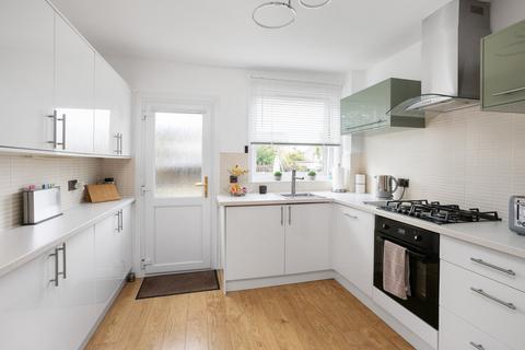 8 Larkfield Drive, Dalkeith, EH22 3HN