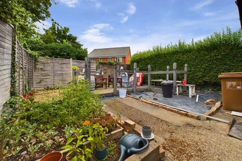 2 bedroom semi-detached bungalow for sale, Yelvertoft Road, Kingsthorpe, Northampton, NN2 7TQ