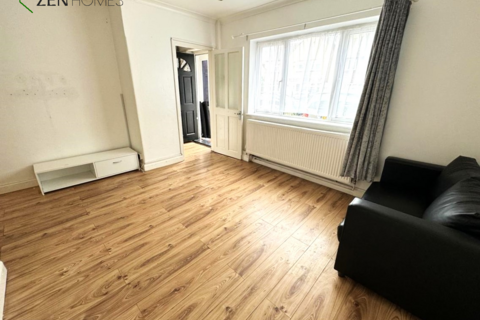 2 bedroom terraced house for sale, London N9