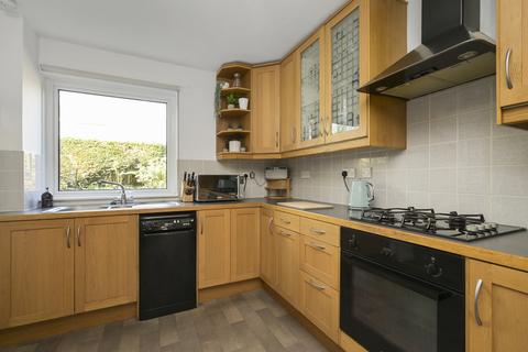 5 Buckstone Howe, Edinburgh, EH10 6XF
