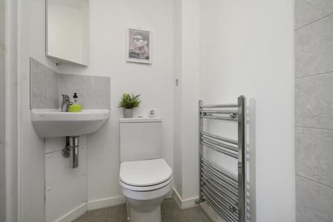 5 Buckstone Howe, Edinburgh, EH10 6XF