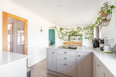 12 Birch Close, Lowestoft, NR32 3QF