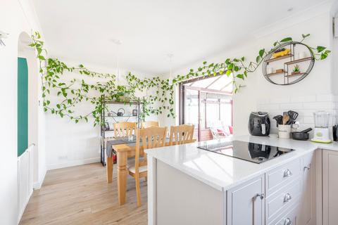 12 Birch Close, Lowestoft, NR32 3QF