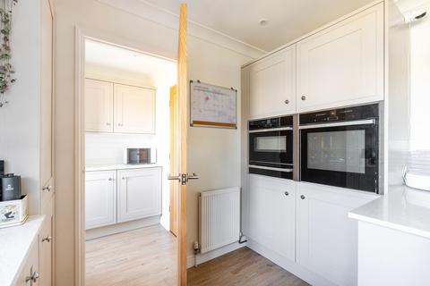 12 Birch Close, Lowestoft, NR32 3QF