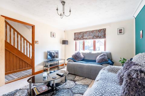 12 Birch Close, Lowestoft, NR32 3QF