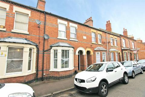 4 bedroom terraced house for sale, Church Street, Wolverton, Milton Keynes, MK12