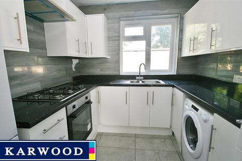 undefined, Packet Boat Lane, West Drayton