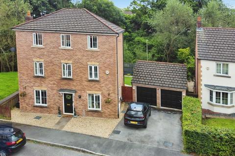 5 bedroom townhouse for sale, Leyshon Way, Bryncethin, Bridgend