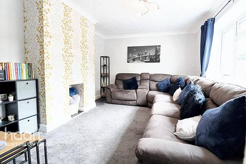 77 Empire Road, Burton-on-trent, DE15 0PB