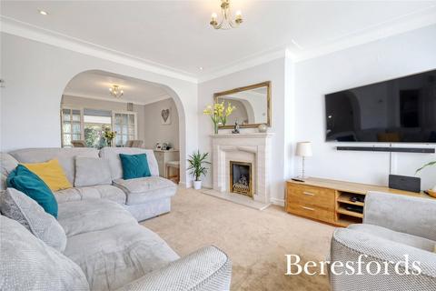 92 Long Brandocks, Writtle, Chelmsford, CM1 3JP
