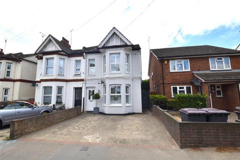 157 Ashingdon Road, Rochford, SS4 1RP