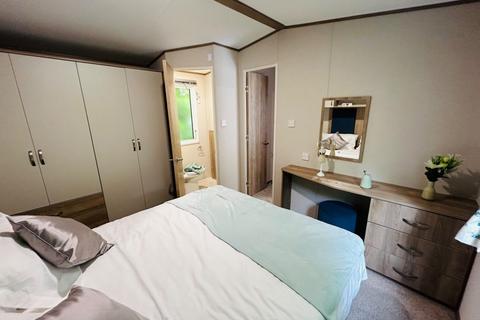 2 bedroom static caravan for sale, Coghurst Hall Holiday Park