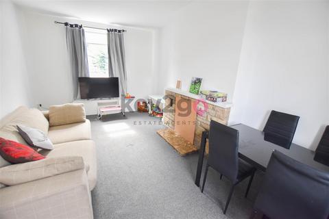 32 Everingham Close, Sheffield, S5 7LP
