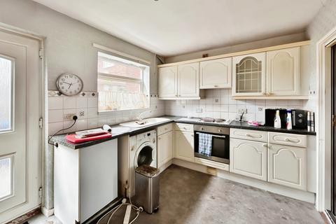 2 bedroom end of terrace house for sale, 21 Stapleford Close, HU9