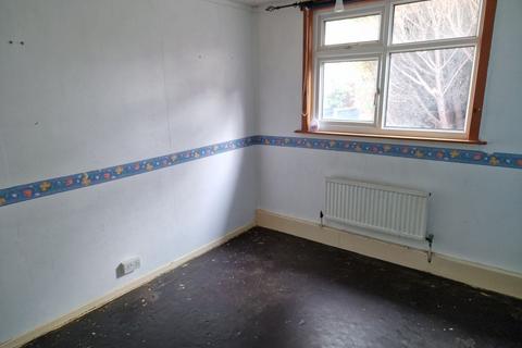 9 Cotswold Road, Wakefield, WF2 8EL