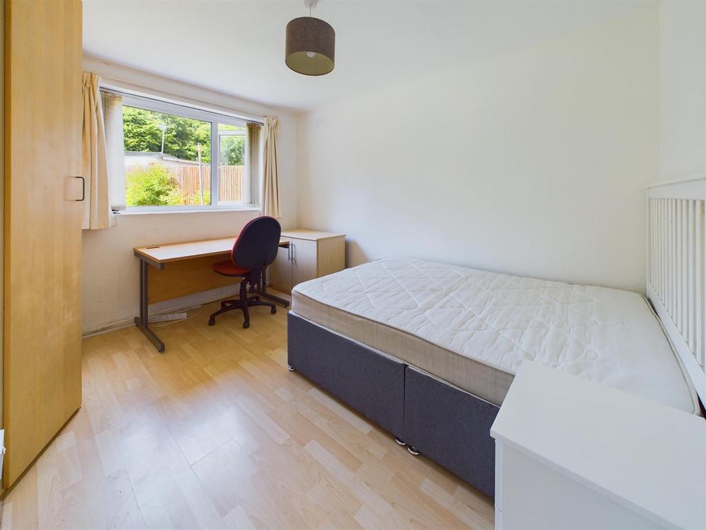 Bedroom/ sitting room