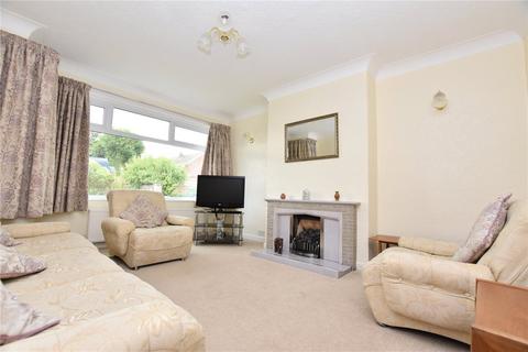 2 bedroom bungalow for sale, Manor Farm Drive, Churwell, Morley, Leeds