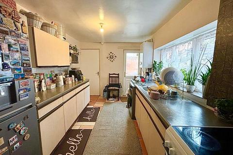 118 Fentham Road, Erdington, Birmingham, B23 6AN