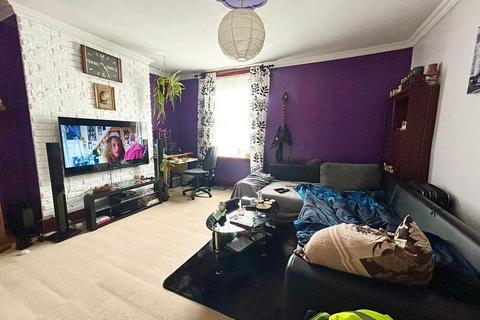 118 Fentham Road, Erdington, Birmingham, B23 6AN