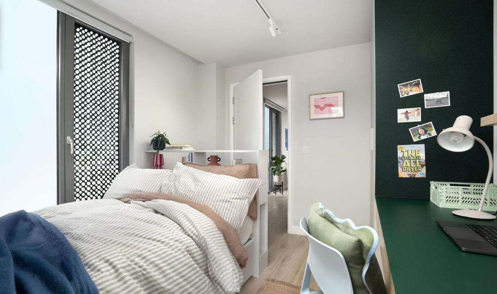 Medium Accessible Studio (2).jpg