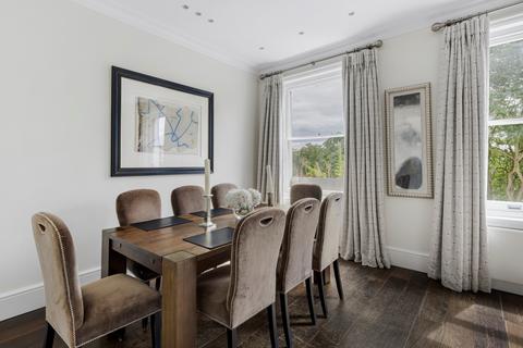 4 bedroom flat for sale, Queen's Gate Gardens, London SW7