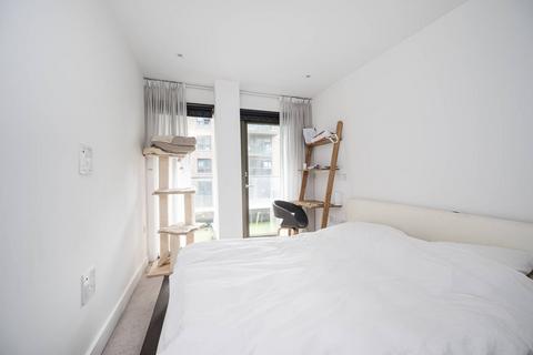 1 bedroom flat to rent, Sirus House, Tower Hamlets, LONDON, E1