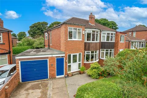 3 bedroom semi-detached house for sale, Kingswood Crescent, Leeds, West Yorkshire