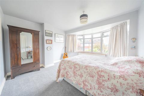 3 bedroom semi-detached house for sale, Kingswood Crescent, Leeds, West Yorkshire