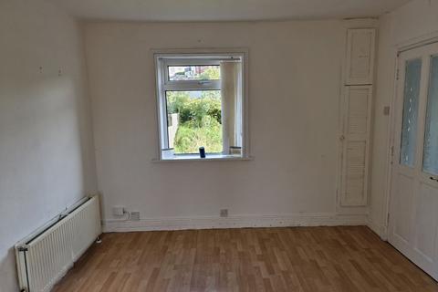 67 Ashbourne Way, Bradford, BD2 4DU