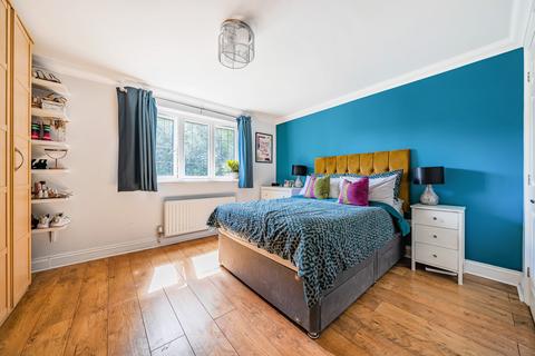 2 bedroom apartment for sale, High Street, Orpington, Kent