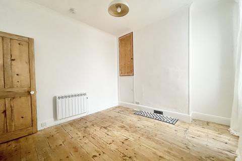 92 Barton Road, Exeter, EX2 9DD