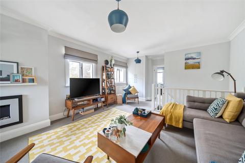 3 bedroom flat for sale, Bridge Road, East Molesey, KT8