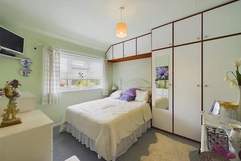 7 Melrose Close, Worcester, WR2 5JE