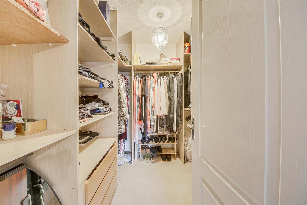 Walk in Wardrobe