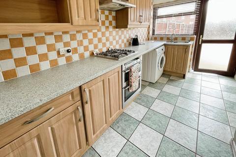 3 bedroom end of terrace house for sale, High Street, Saltney, Chester, Flintshire, CH4