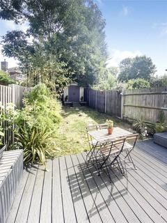 3 Ballamore Road, Bromley, BR1 5LN