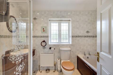 Orchard House Beech Hill, Wadhurst, TN5 6JR